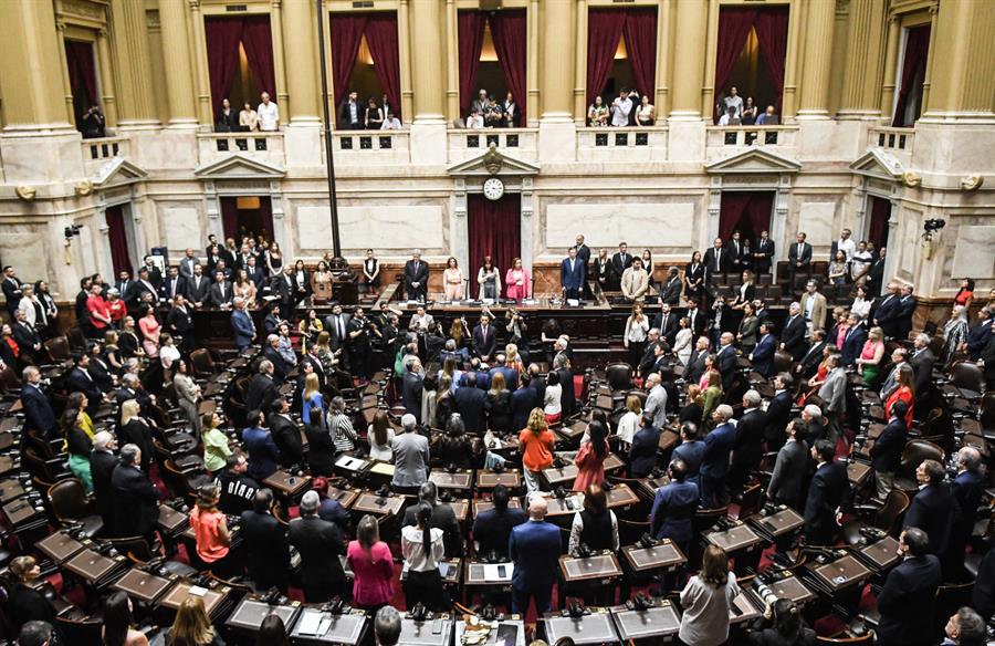 Fotografía cedida por el Congreso Argentina de la Asamblea Legislativa de Argentina que proclamó la victoria de la fórmula presidencial de Javier Milei y Victoria Villarruel en la segunda vuelta electoral, hoy en Buenos Aires (Argentina). EFE/Congreso Argentina