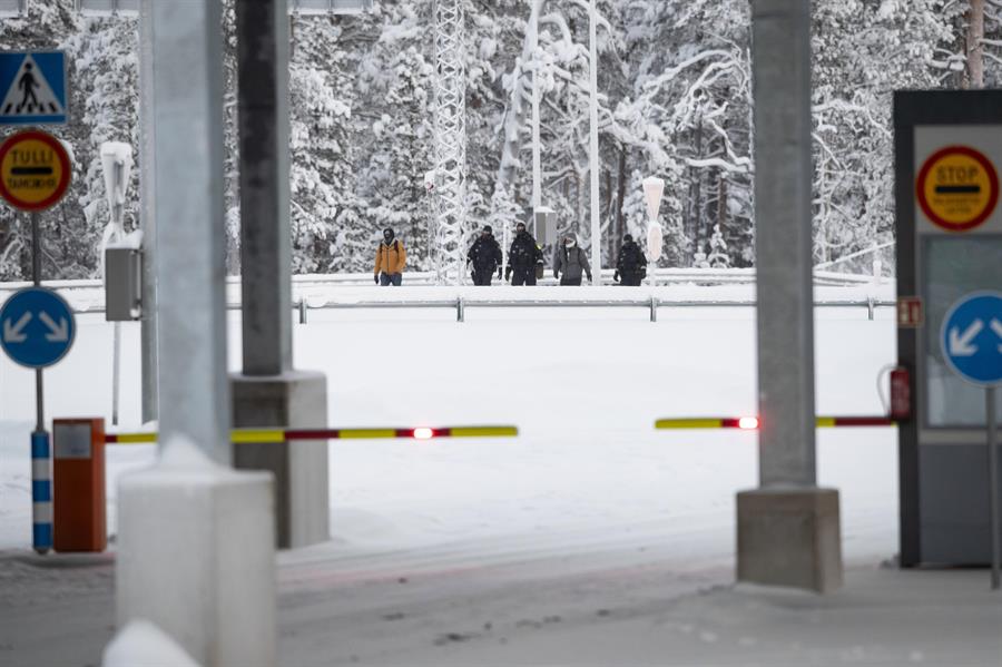 Paso fronterizo de Raja-Jooseppi entre Finlandia y Rusia. EFE/EPA/TOMI HANNINEN