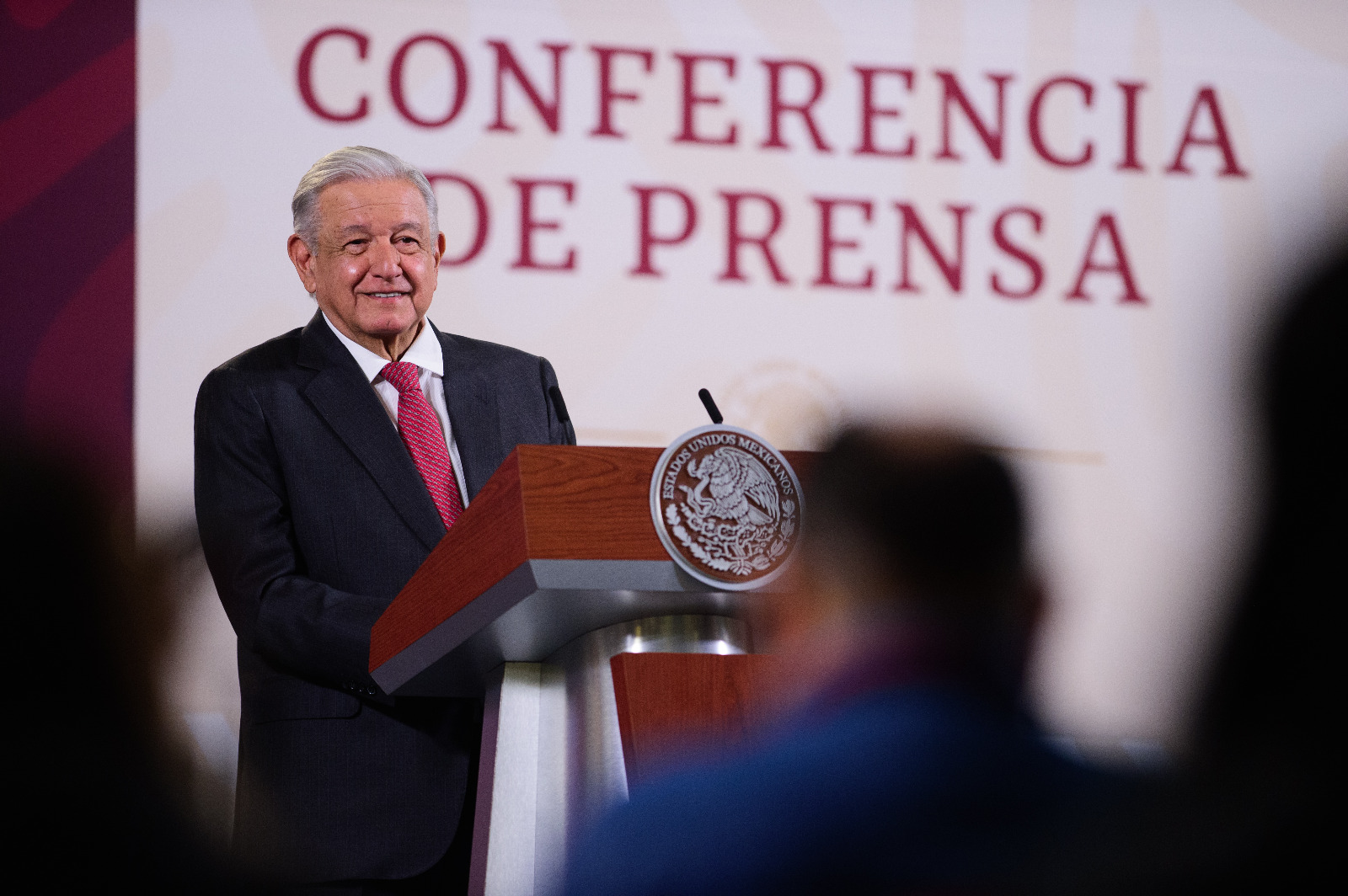 El Presidente de México, Andrés Manuel López Obrador, habla durante una rueda de prensa en el Palacio Nacional, en Ciudad de México (México).