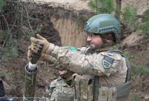 Un soldado ucraniano en una localización no especificada. EFE/ Brigada 241 del Ejército ucraniano
