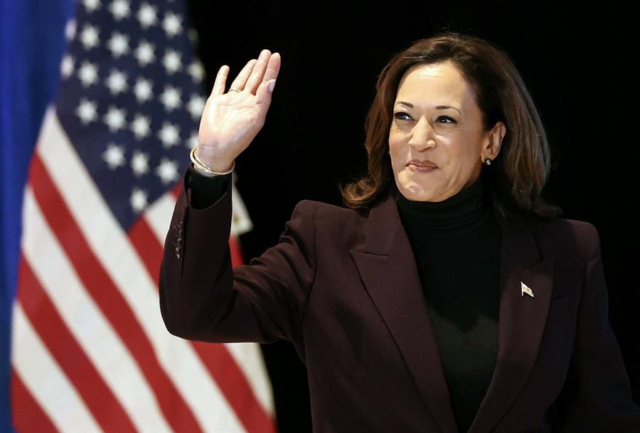 Foto de archivo de la vicepresidenta de EE.UU. Kamala Harris. EFE/EPA/NEIL HALL