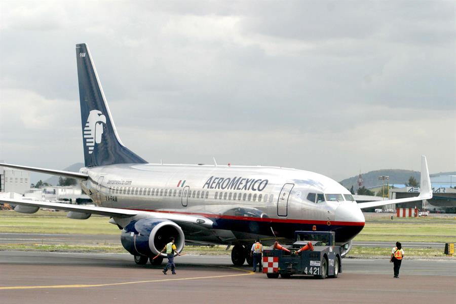 Fotografía de archivo de un avión de la aerolínea mexicana Aeroméxico. EFE/Nelly Salas.