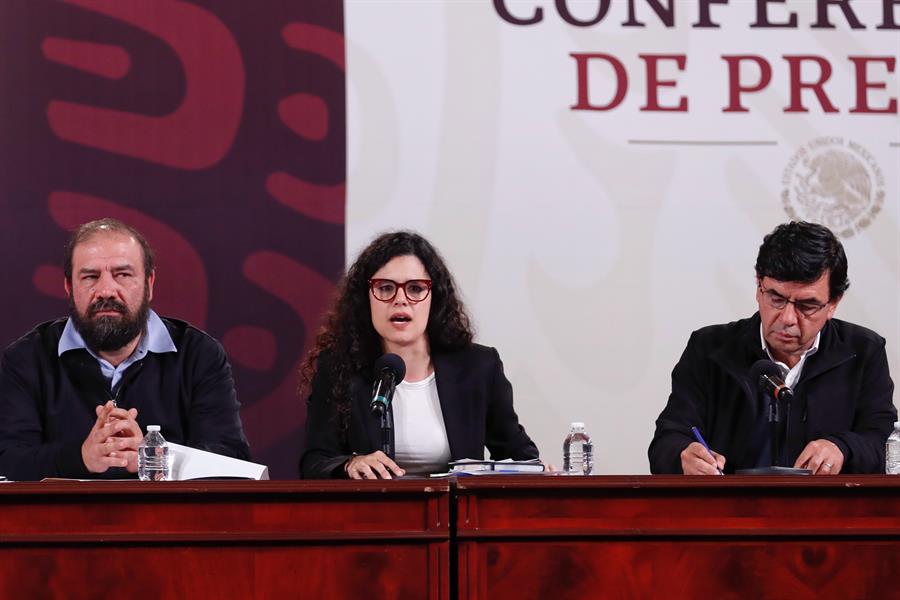 Fotografía de la secretaria de gobernación María Luisa Alcalde (c). EFE/Sáshenka Gutiérrez