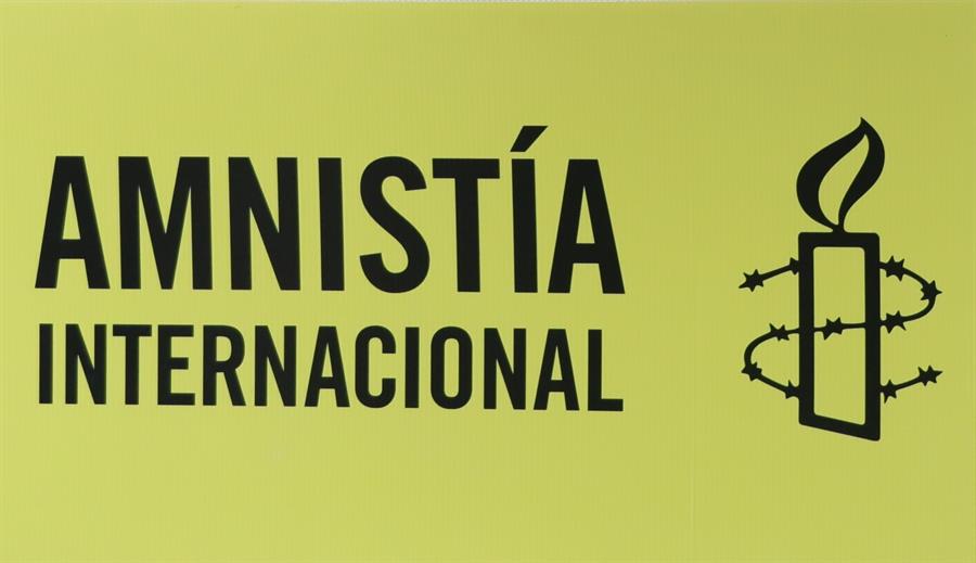 Fotografía de archivo en la que se registró un logo del movimiento global por la promoción y defensa de los Derechos Humanos Amnistía Internacional (AI). EFE/Sáshenka Gutiérrez