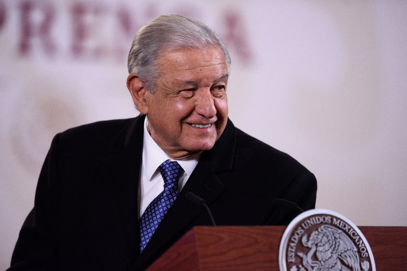 El Presidente de México, Andrés Manuel López Obrador, habla hoy durante una rueda de prensa matutina en Palacio Nacional, en Ciudad de México (México).