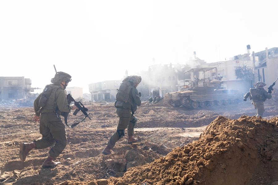 El Ejército israelí anunció este martes que ha logrado rodear Jan Yunis, principal ciudad del sur de la Franja de Gaza y uno de los principales bastiones militares del grupo terrorista Hamas. EFE/Fuerzas de Defensa de Israel