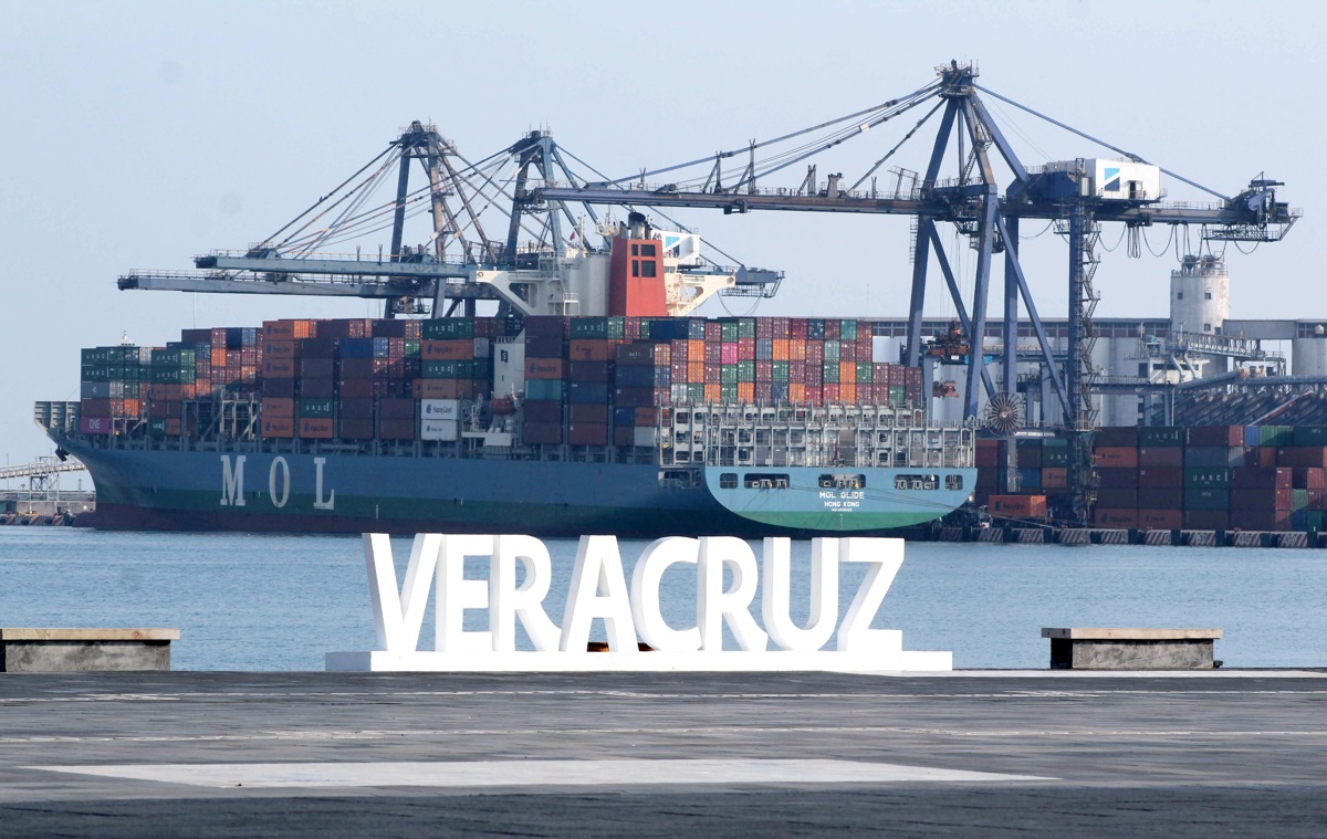 Fotografía de archivo que muestra a un contenedor en el Puerto de Veracruz (México). EFE/Víctor Yáñez