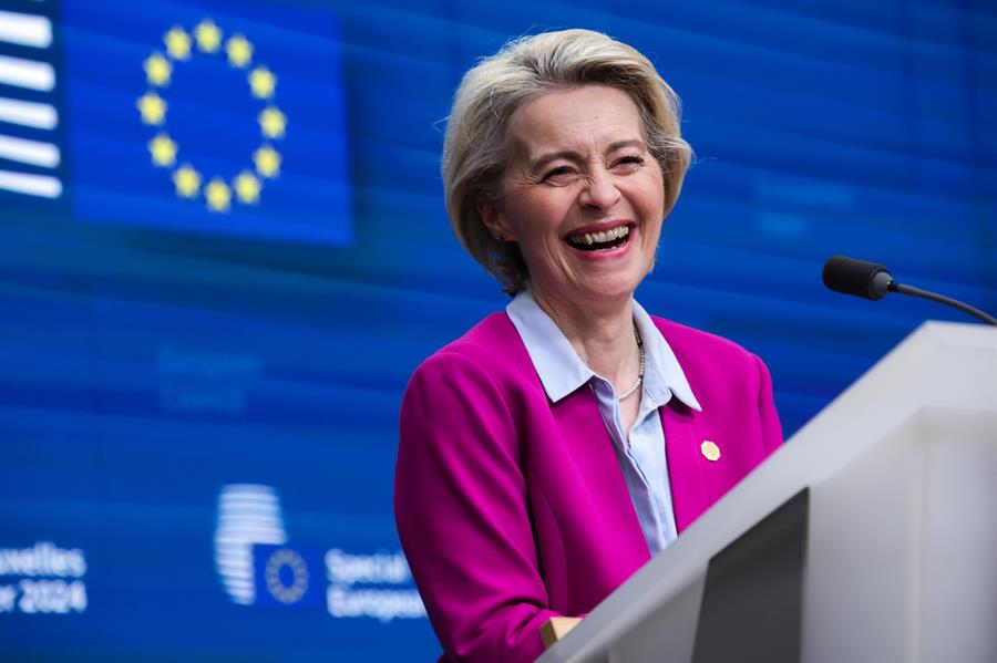 La presidenta de la Comisión de la UE, Úrsula von der Leyen EFE/EPA/Olivier Matthys