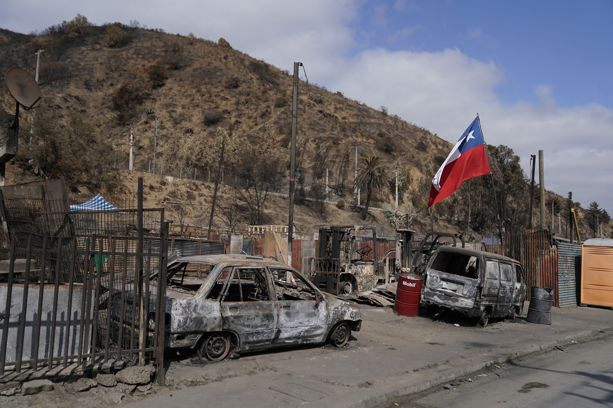 Fotografía cedida por la Presidencia de Chile que muestra un sector del barrio El Salto gravemente afectado por los incendios, en Viña del Mar (Chile). EFE/ Presidencia Chile