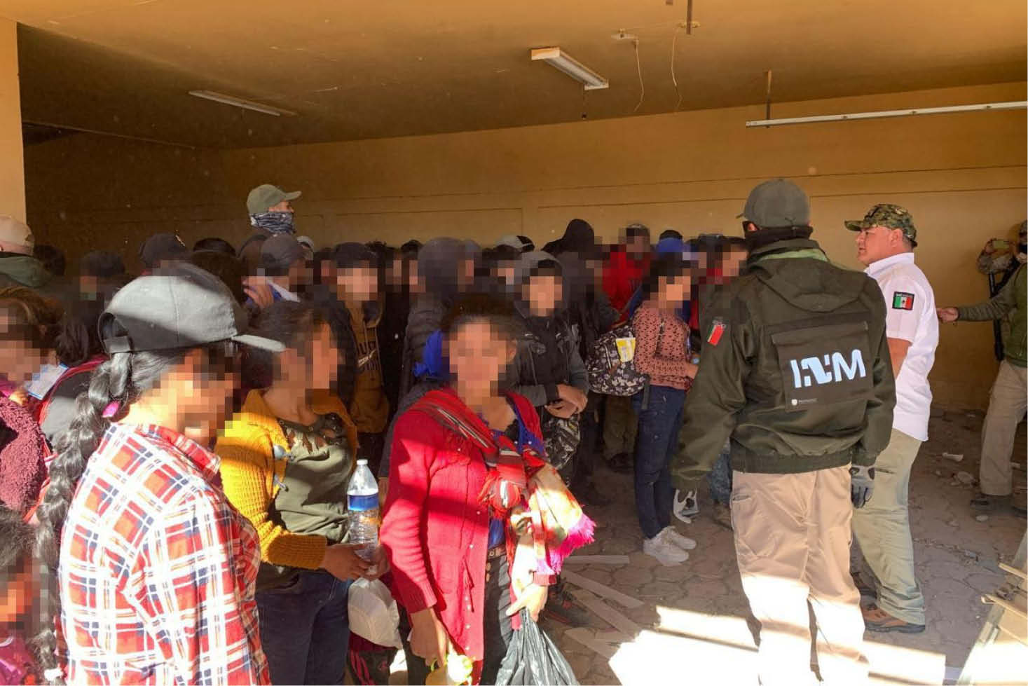 Localización en Sonora de 101 migrantes extranjeros de origen guatemalteco. Foto: @INAMI_mx