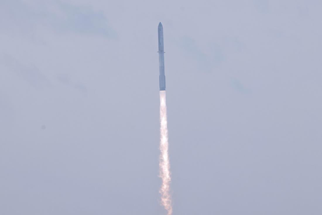 Lanzamiento del cohete Starship, en Boca Chica, Texas (EUA), este 14 de marzo de 2024. EFE/EPA/Adam Davis