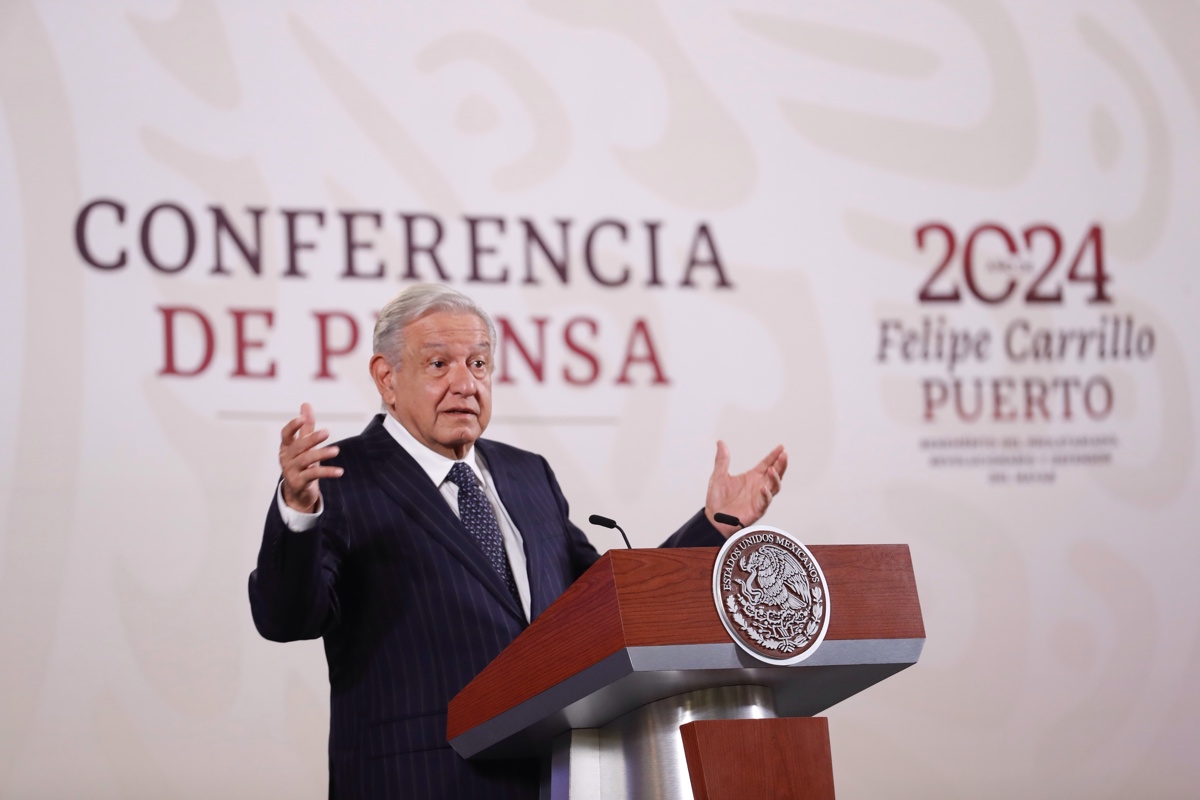 El Presidente de México, Andrés Manuel López Obrador, participa durante una rueda de prensa matutina en Palacio Nacional en Ciudad de México (México). EFE/Sáshenka Gutiérrez
