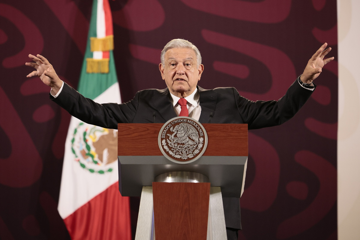 El Presidente de México, Andrés Manuel López Obrador, participa durante su conferencia de prensa matutina en Palacio Nacional de la Ciudad de México (México). EFE/José Méndez