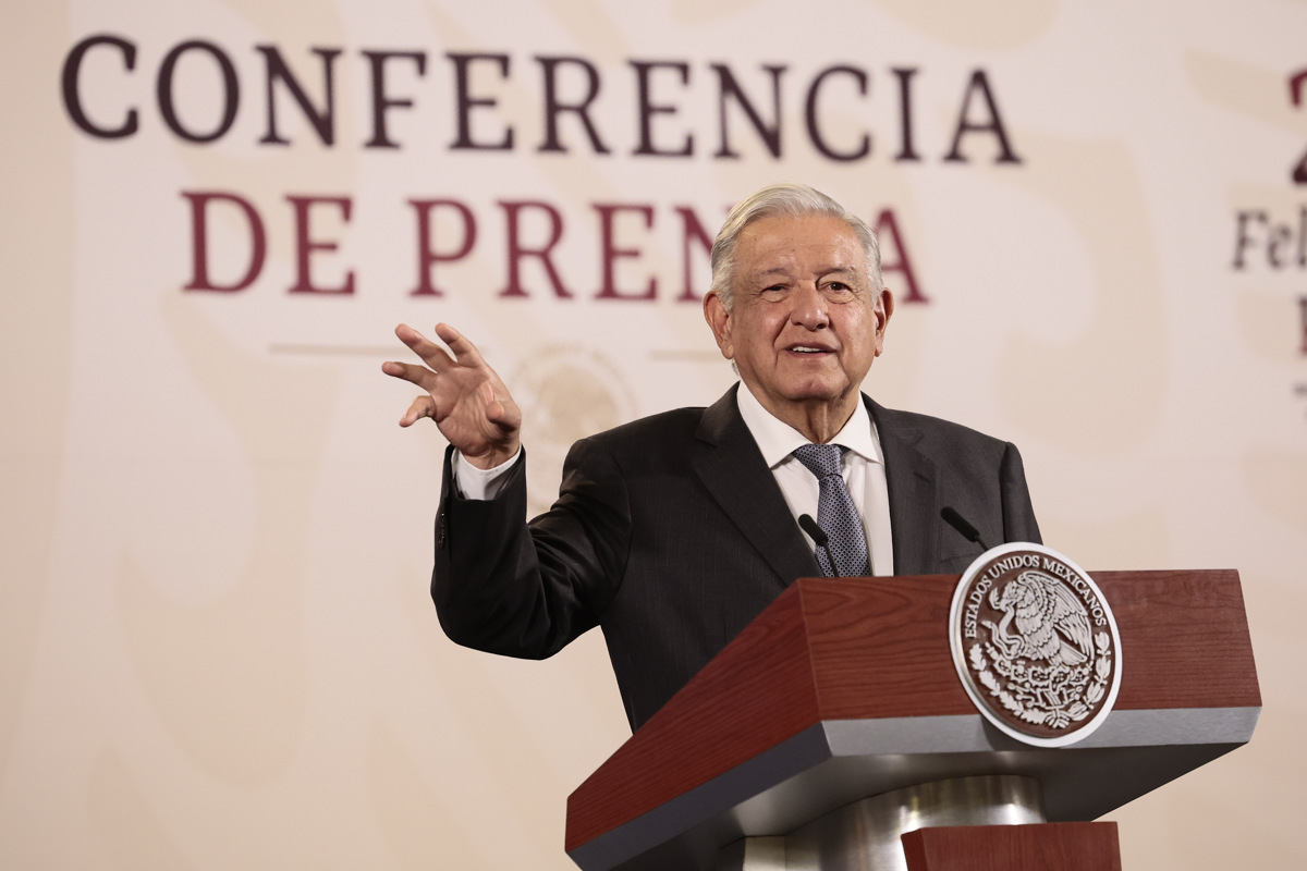 El Presidente de México, Andrés Manuel López Obrador, participa durante su conferencia de prensa matutina en Palacio Nacional en la Ciudad de México (México). EFE/José Méndez