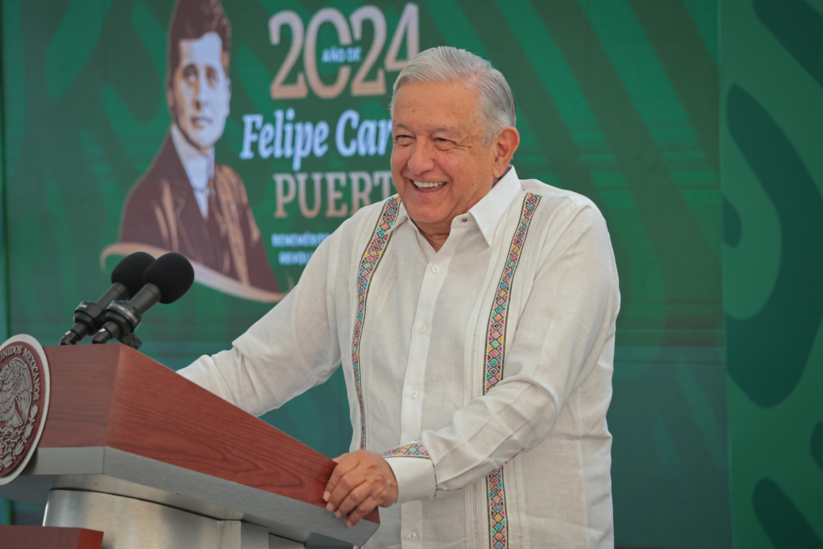 El mandatario Andrés Manuel López Obrador durante una rueda de prensa matutina en Tapachula, Chiapas (México). EFE/ Presidencia de México