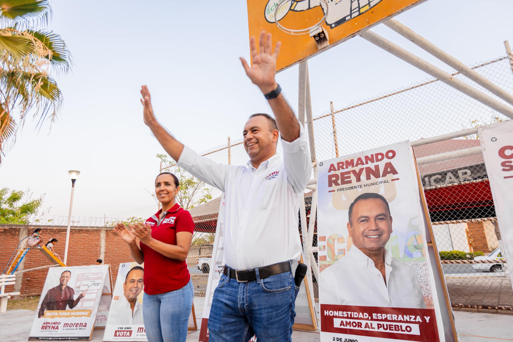 Armando Reyna Magaña, candidato a la Alcaldía de Tecomán por Morena.