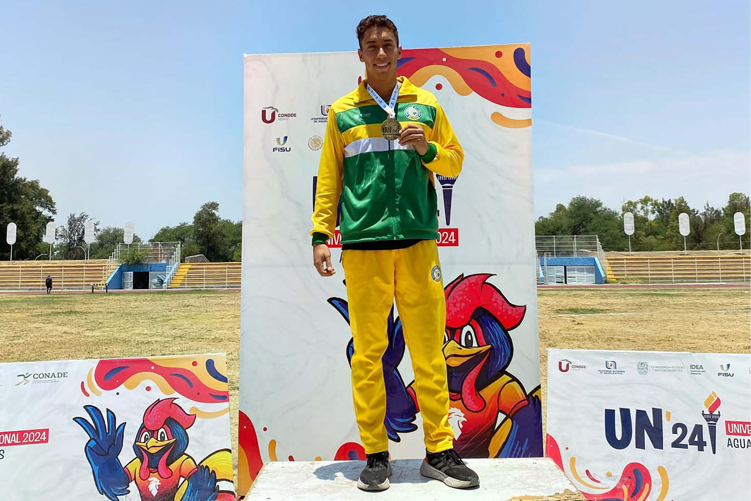 Medalla de Oro para atletismo con Javier Martínez Sánchez en la prueba de 200 mts.