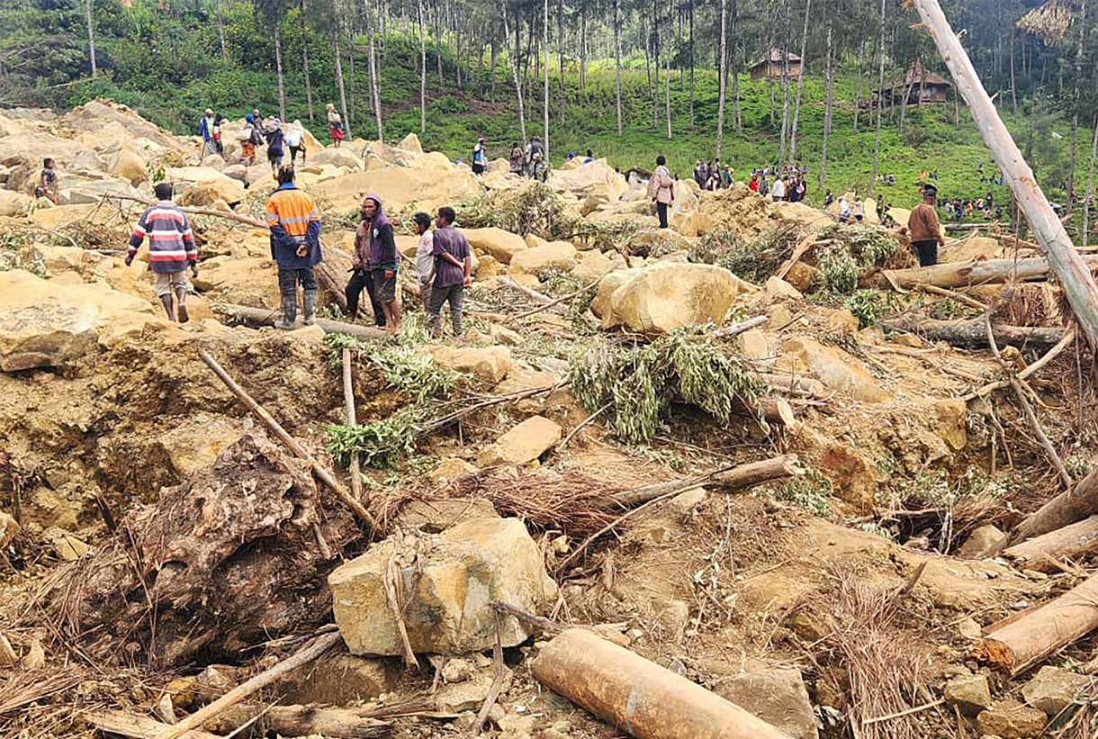 Deslizamiento de tierras, República Guinea, Papúa-Nueva Guinea, Papúa Nueva Guinea. EFE/EPA/International Organization for Migration (IOM) - PNG/