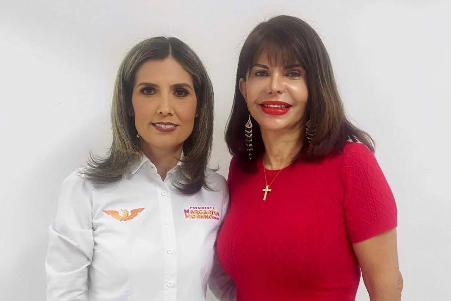 Claudia Yáñez Centeno, y la candidata a la Alcaldía de Colima por Movimiento Ciudadano. Margarita Moreno.