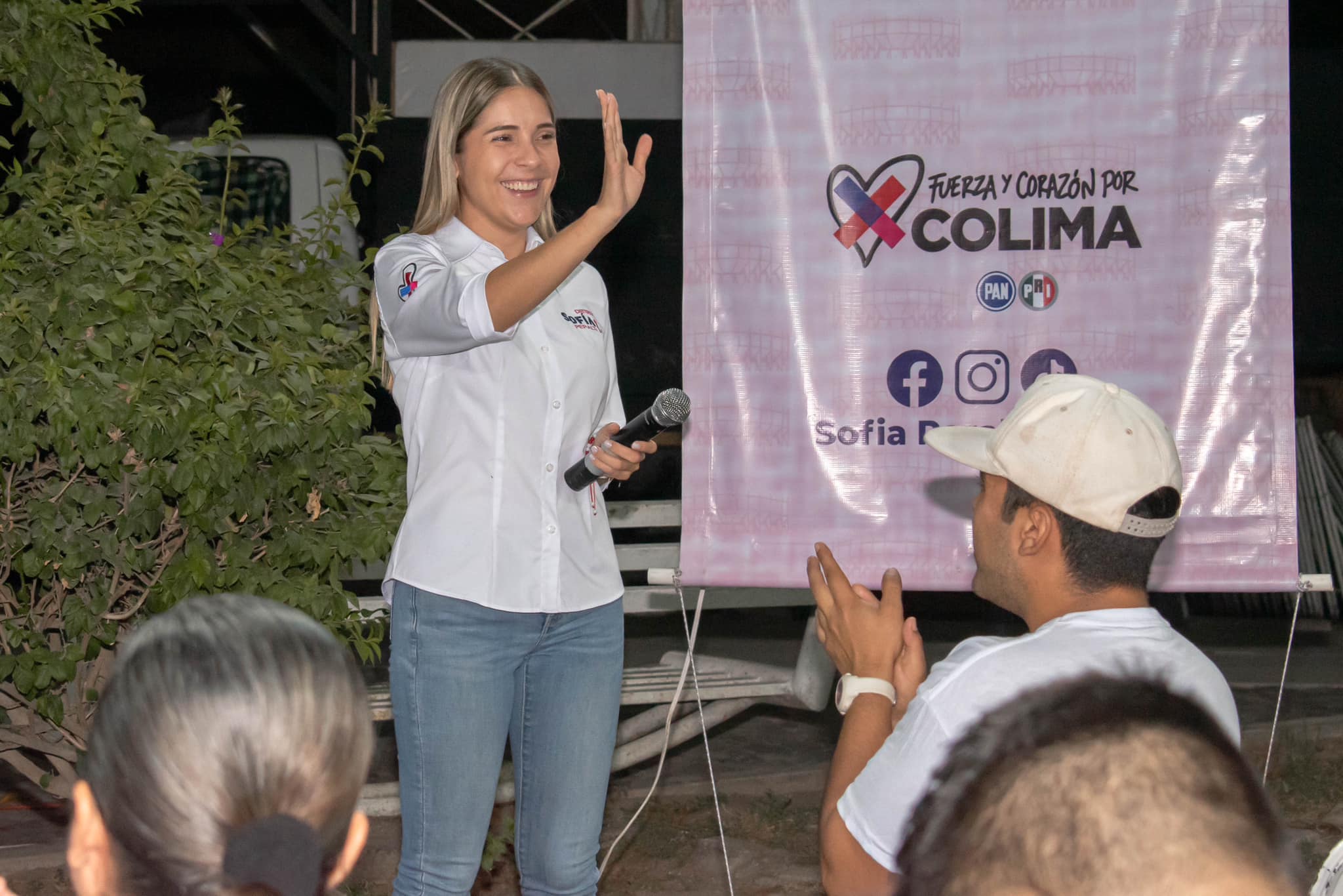 Sofía Peralta, ganadora de la contienda por el Distrito Local Electoral 07 de Villa de Álvarez.