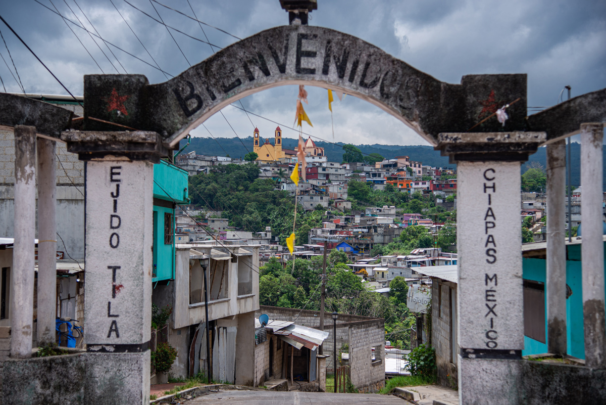 Fotografía del arco de ingreso a la comunidad de Tila, en el municipio de Yajalón, estado de Chiapas (México). EFE/ Carlos López