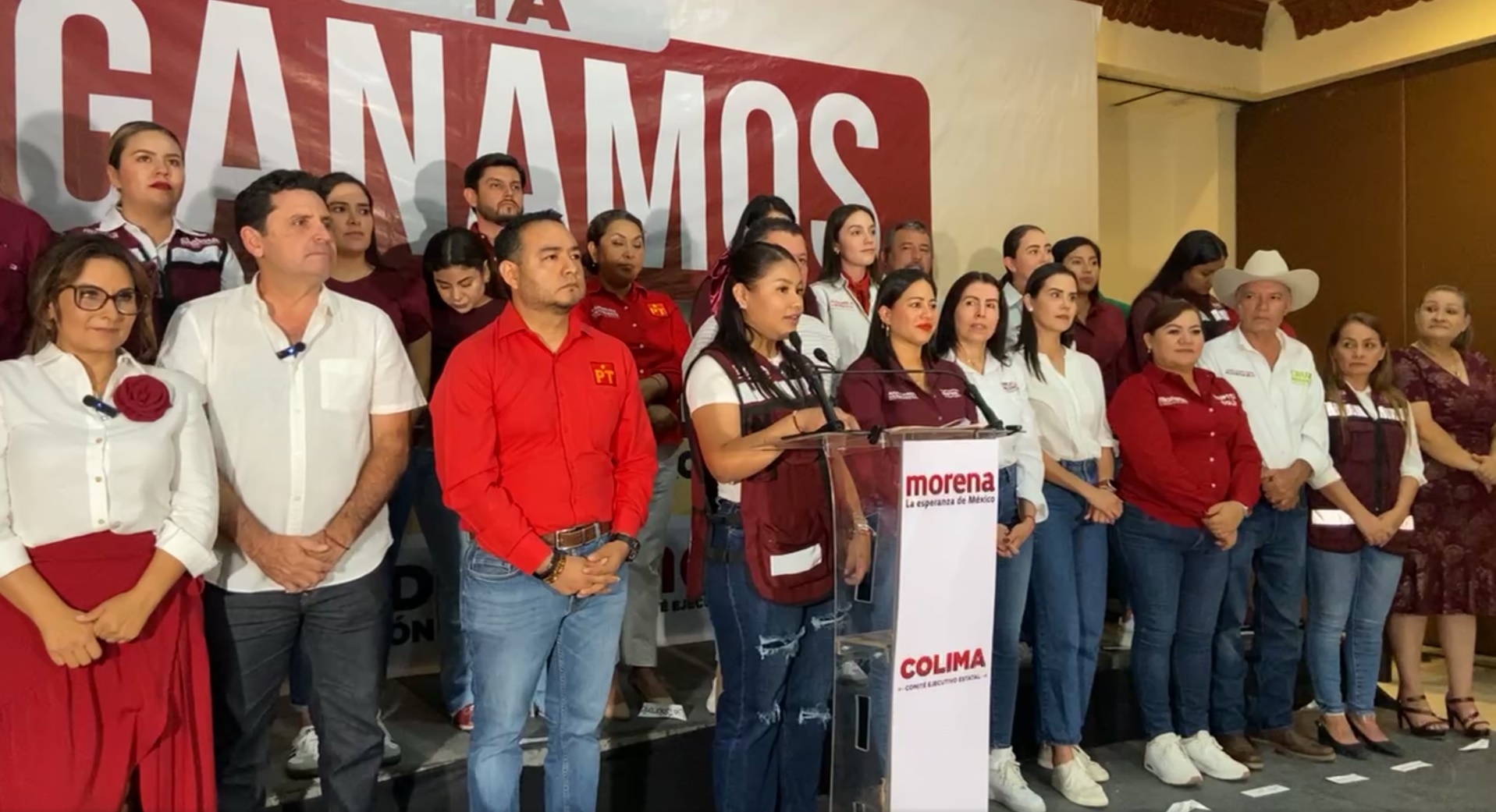 Conferencia de prensa encabezada por Dulce Huerta Araiza, dirigente estatal de Morena.