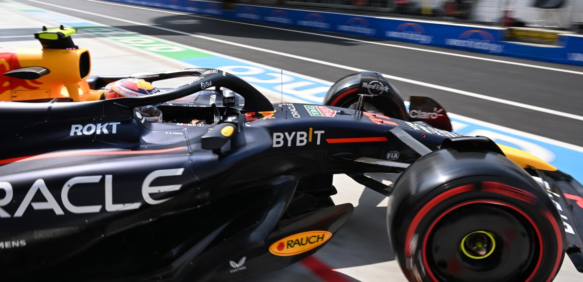 El piloto mexicano de Red Bull, Sergio “Checo” Pérez, durante el Gran Premio de Italia de F1. (Foto de Daniel Dal Zennaro de la agencia EFE/EPA)