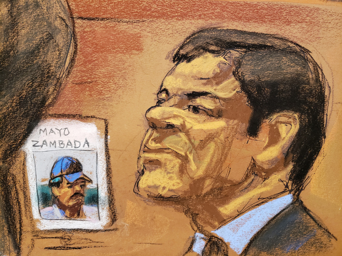 Reproducción fotográfica de un dibujo realizado por la artista Jane Rosenberg donde aparece el narcotraficante mexicano Joaquín “el Chapo” Guzmán junto a una foto de Ismael “el Mayo” Zambada. (Fotografía de Jane Rosenberg de la agencia EFE)