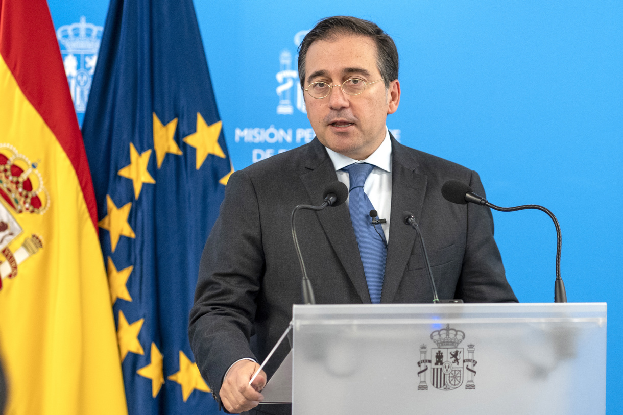 El ministro español de Asuntos Exteriores, José Manuel Albares, habla este viernes durante una rueda de prensa en la sede de las Naciones Unidas en Nueva York (EUA.). (Foto de Ángel Colmenares de la agencia EFE)