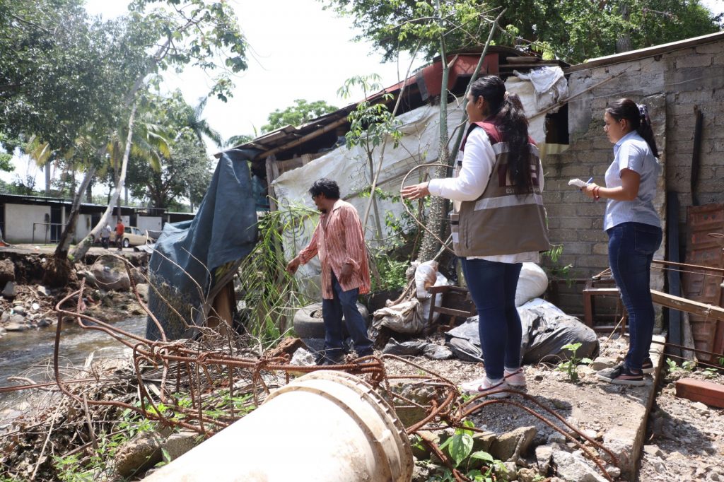 Apoya DIF Estatal a familias afectadas por las lluvias en Cuauhtémoc
