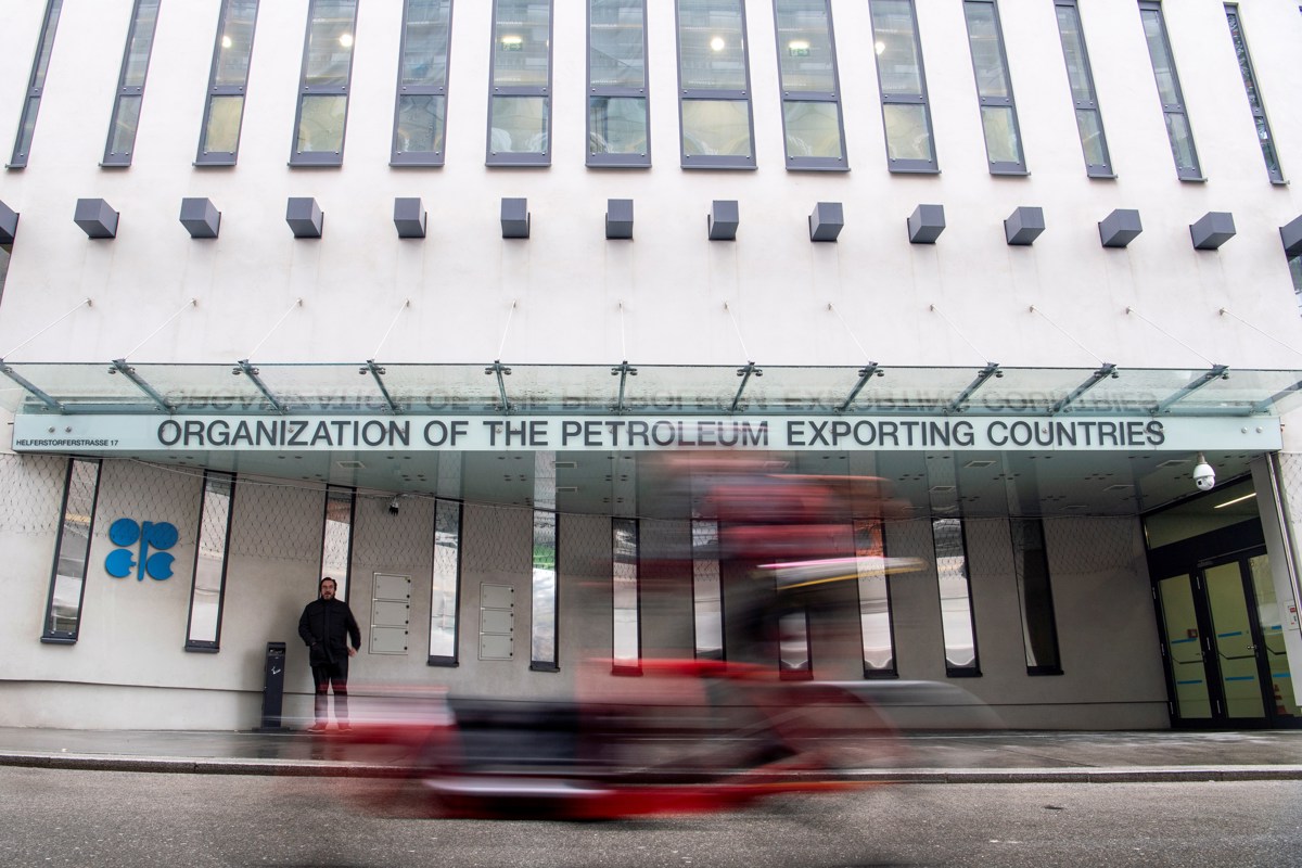 Vista de la sede de la Organización de Países Exportadores de Petróleo (OPEP) en Viena en una imagen d archivo. (Foto de Christian Bruna de la agencia EFE)