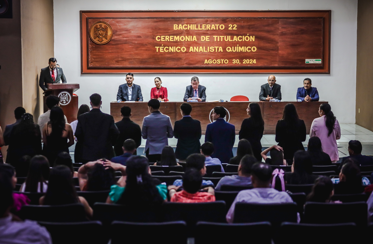 (Foto de la Dirección General de Prensa de la Universidad de Colima)