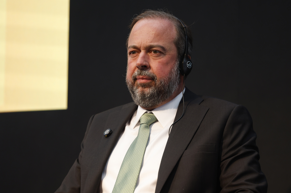 El ministro de Minas y Energía de Brasil, Alexandre Silveira. (Foto de Antonio Lacerda de la agencia EFE)