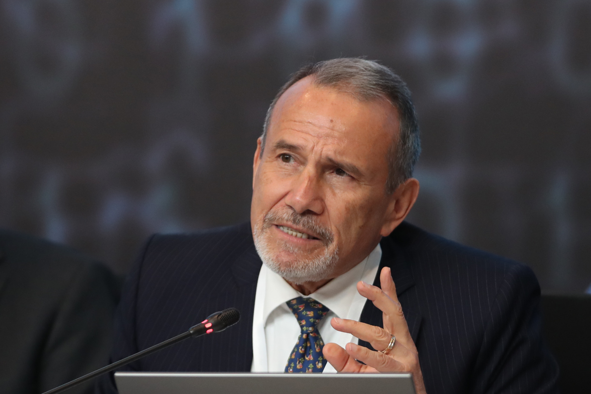 Fotografía de archivo del pasado 9 de octubre del ministro de Relaciones Exteriores de Perú, Elmer Schialer, en la inauguración del cuadragésimo período de sesiones de la Cepal en Lima (Perú). (Foto de Paolo Aguilar de la agencia EFE)