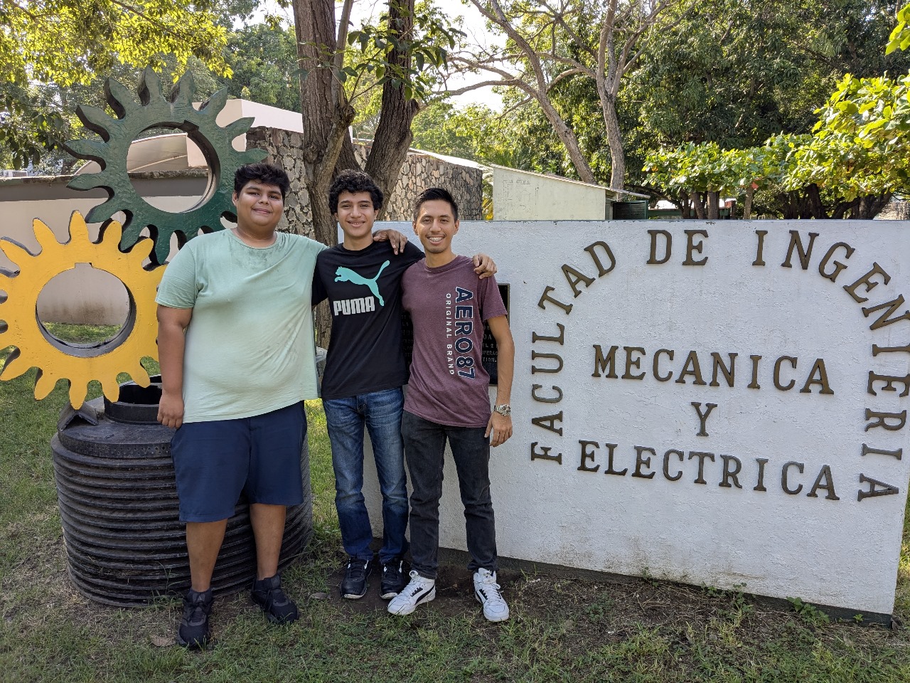 (Foto de la Dirección General de Prensa de la Universidad de Colima)