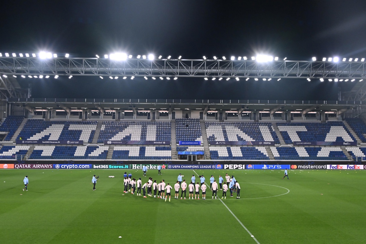 Entrenamiento del Real Madrid previo al partido del martes ante el Atalanta en la Liga de Campeones. (Foto de Michele Maraviglia de la agencia EFE/EPA)