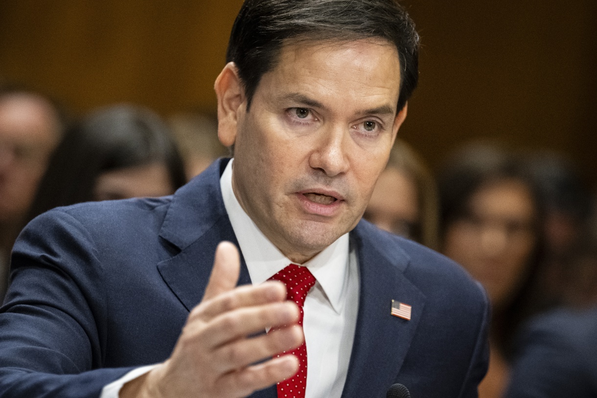 El senador republicano de Florida Marco Rubio, nominado por el presidente electo, Donald Trump, para el cargo de secretario de Estado, testifica durante una audiencia de confirmación del Comité de Relaciones Exteriores del Senado, en el Capitolio de EUA en Washington, D.C., el 15 de enero de 2025. (Foto de Graeme Sloan de la agencia EFE/EPA)