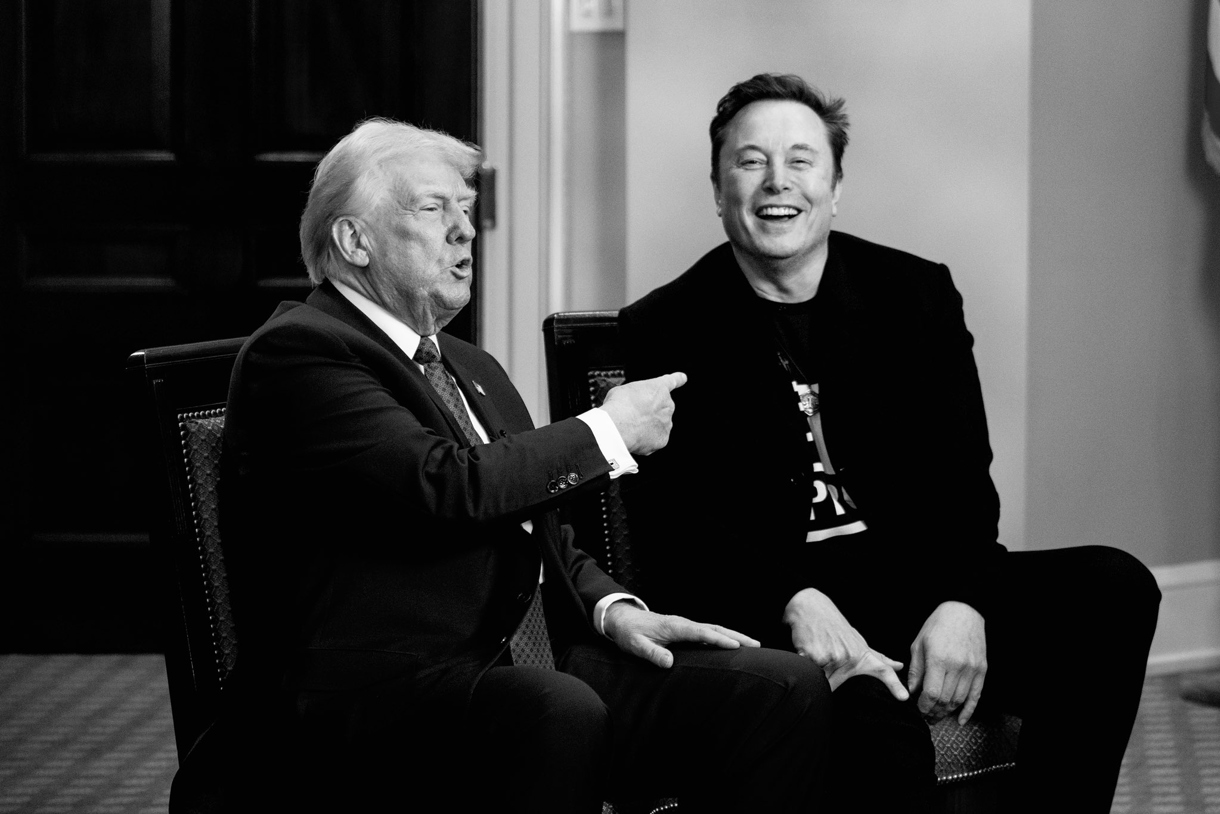Fotografía tomada de la cuenta oficial en X de Dan Scavino, subdirector del gabinete de la administración de Donald Trump, con el presidente estadounidense y el magnate Elon Musk. (Foto de @Scavino47/EFE)
