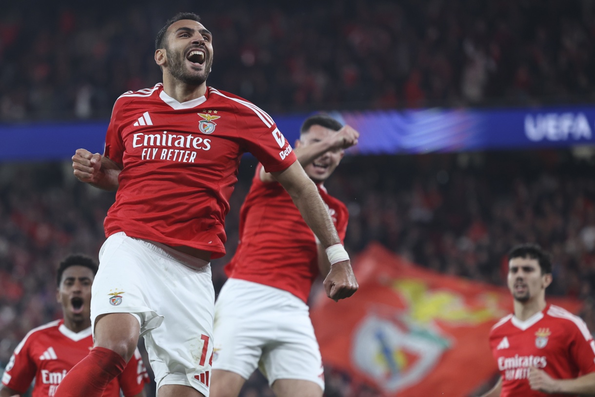 El delantero griego del SL Benfica Pavlidis celebra un gol en Champions. (Foto de archivo de Manuel de Almeida de la agencia EFE/EPA)