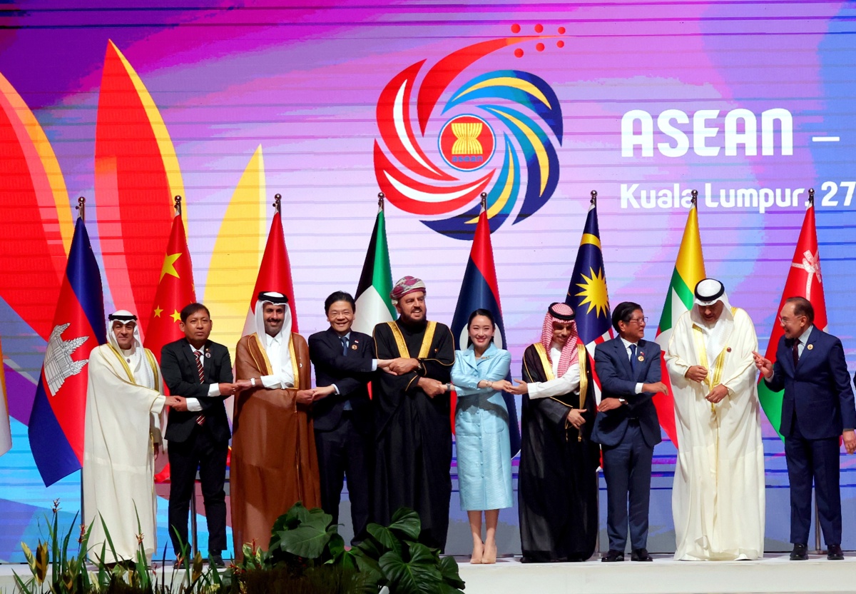 Integrantes de la ASEAN reunidos en Kuala Lumpur, Malaysia, 27 May 2025. (Fotografía de Fazry Ismail de la agencia EFE/EPA)