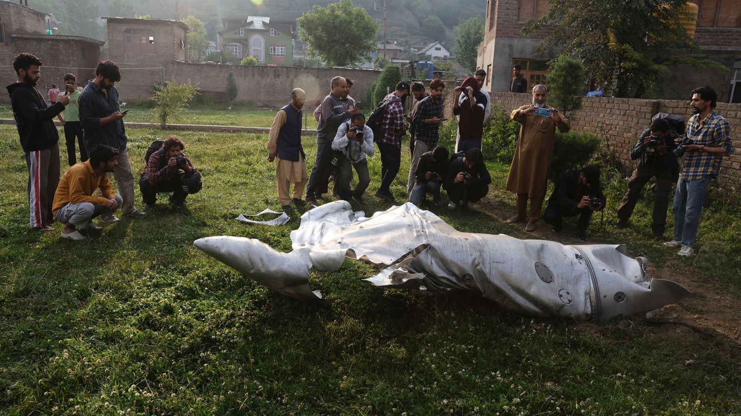 El 07 de mayo, las Fuerzas Armadas de la India lanzaron la “Operación Sindoor”, golpeando la presunta infraestructura terrorista en Pakistán y en la Cachemira ocupada por Pakistán. (Foto de Farooq Khan de la agencia EFE/EPA)