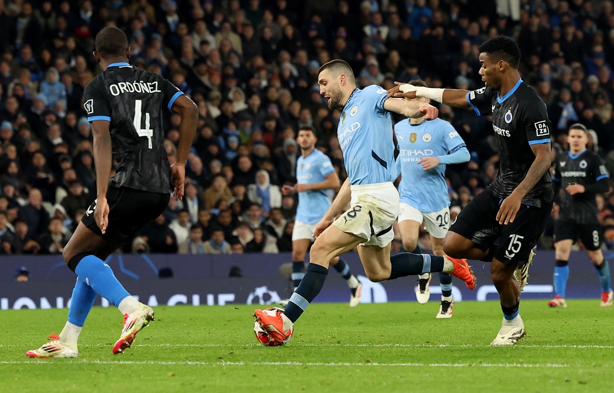 Mateo Kovacic (C) del Manchester City en una imagen de archivo de esta temporada. (Fotografía Adam Vaughan de la agencia EFE/EPA)
