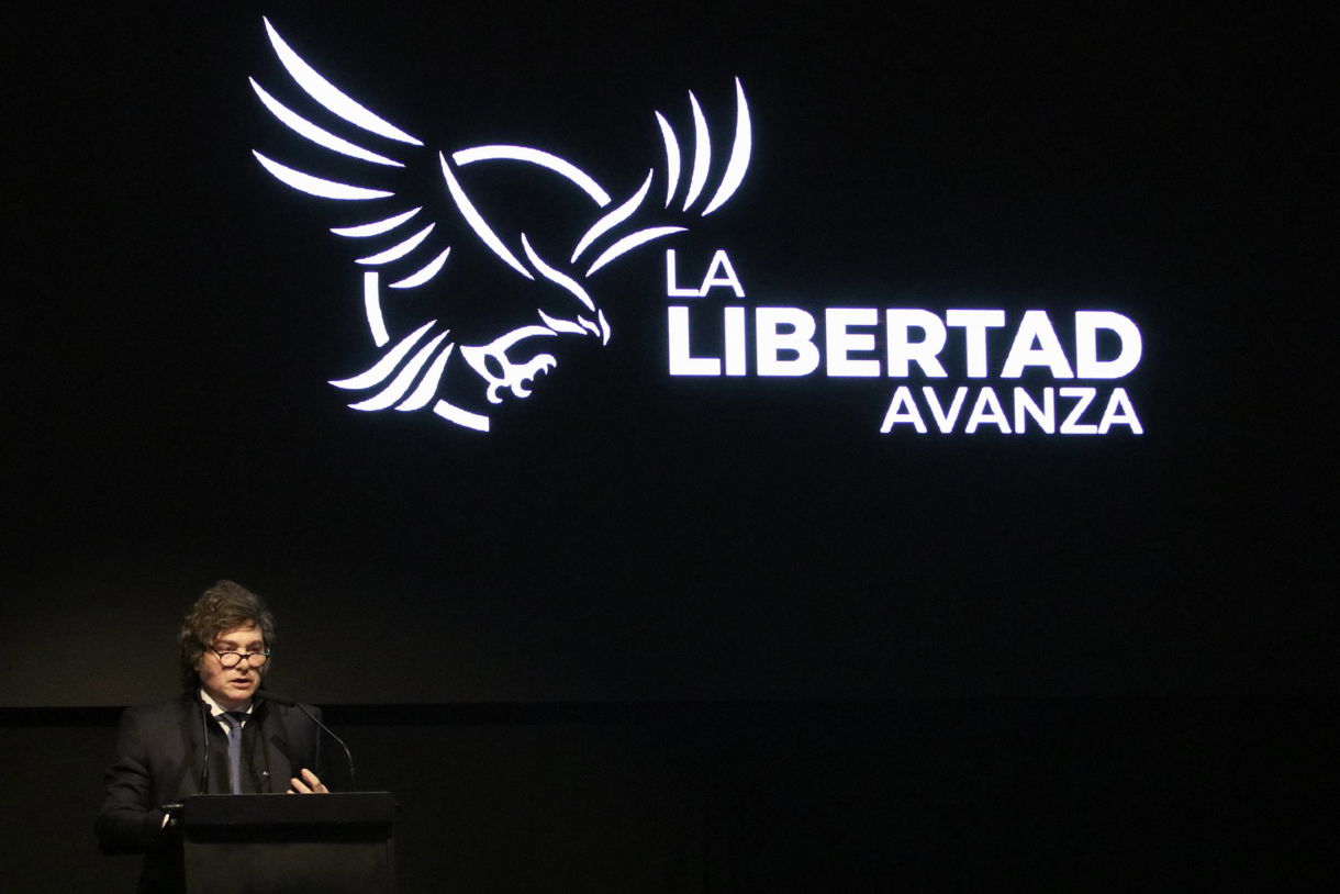 Fotografía cedida por la Presidencia de Argentina del presidente Javier Milei. (Foto Presidencia de Argentina/EFE)