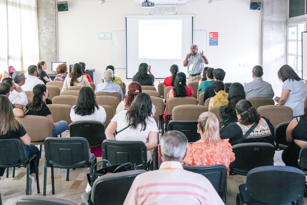 (Foto de la Dirección General de Prensa de la UdeC)