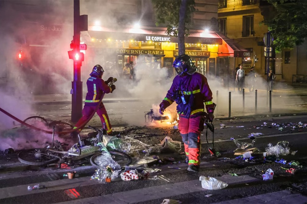 París Saint-Germain condenó los altercados de la última noche durante las celebraciones de la Champions, que se saldó con dos muertos, al menos 200 heridos y cerca de 559 detenidos. Foto tomada de la web.