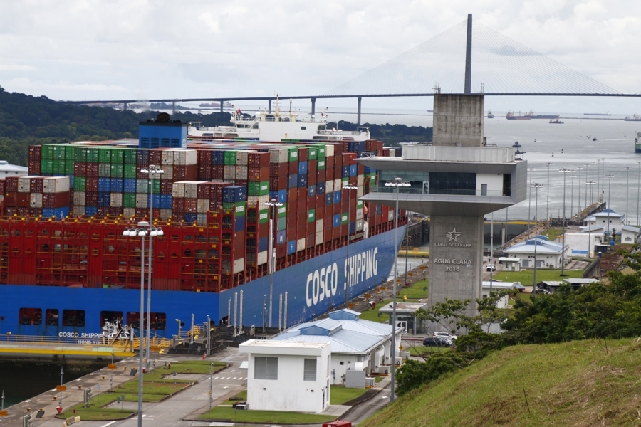 Fotografía de archivo de EFE en donde se ve el canal de Panamá.