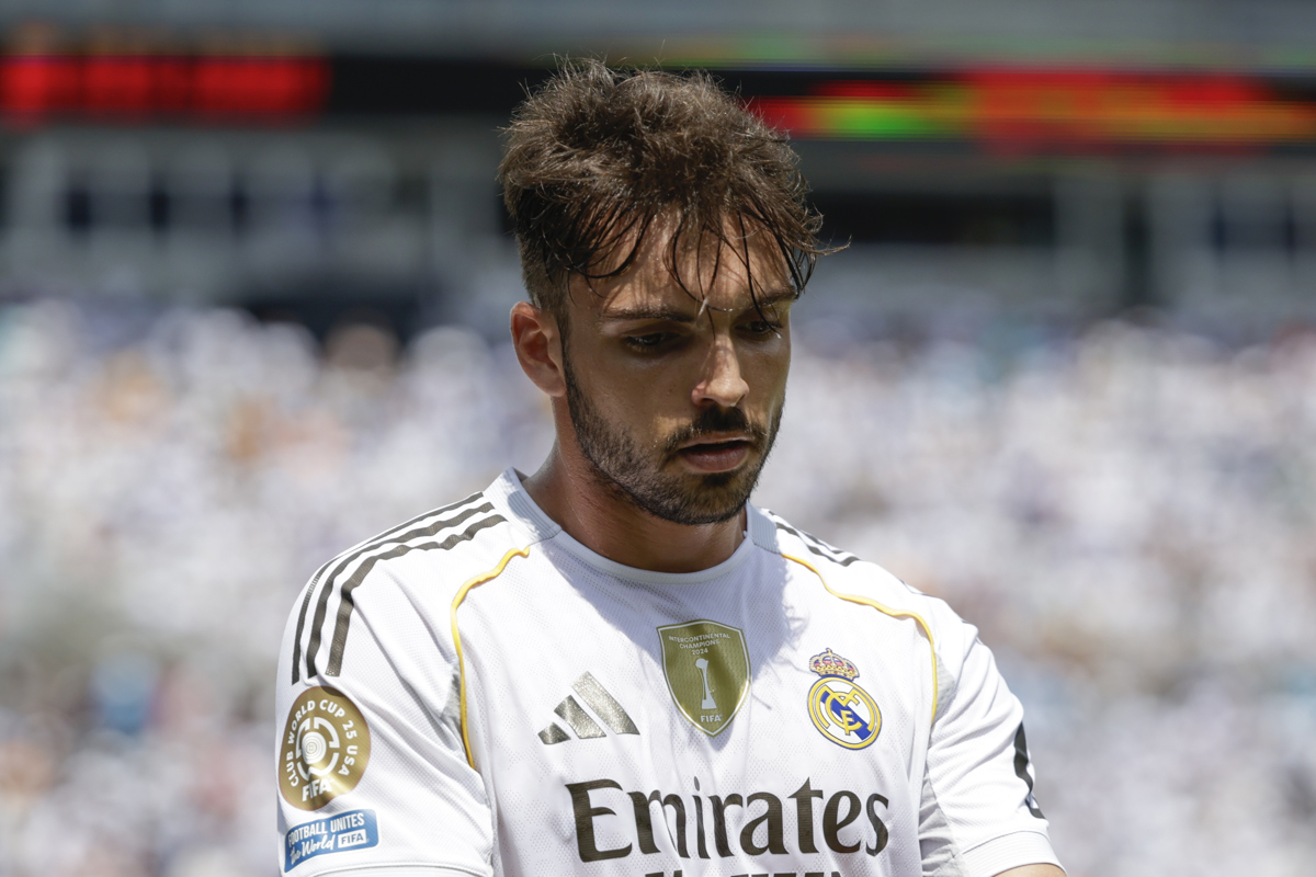 El jugador del Real Madrid Raúl Asencio. (Foto de André Coelho de la agencia EFE)