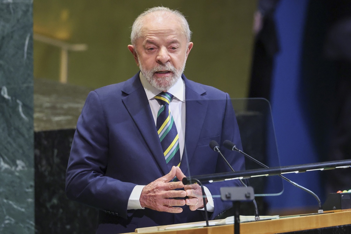 El presidente de Brasil, Luiz Inácio Lula da Silva, al intervenir este martes, 23 de septiembre, durante la 80ª sesión de la Asamblea General de las Naciones Unidas, en la sede de la ONU, en Nueva York (NY, EUA). (Foto de Sarah Yenesel de la agencia EFE)