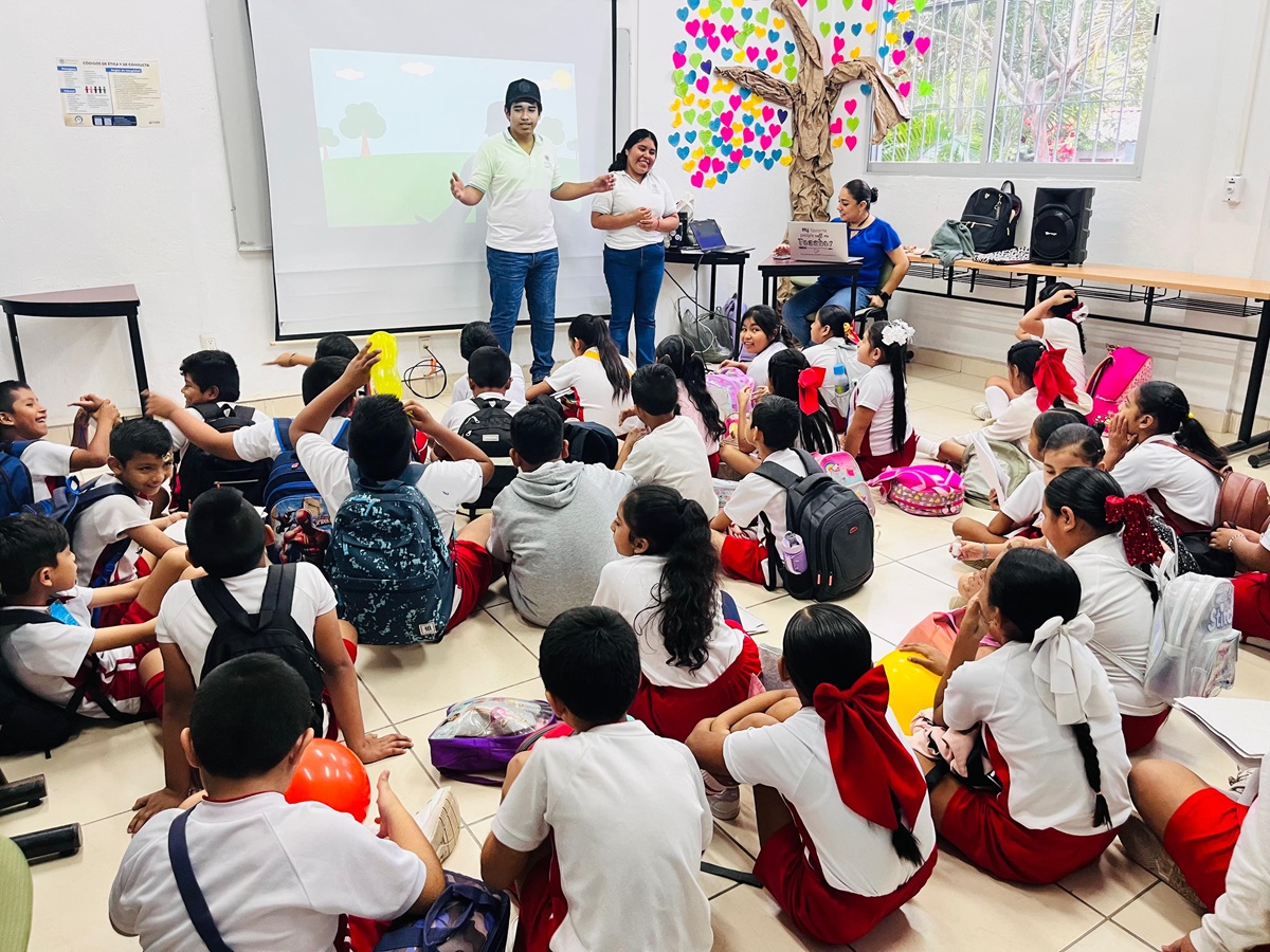 (Foto de la Dirección General de Prensa de la UdeC)