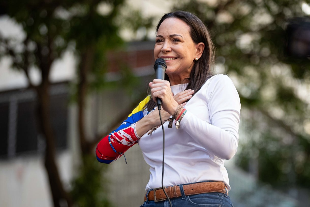 La líder opositora María Corina Machado, hablando durante un acto de campaña en Caracas (Venezuela). (Foto de archivo del 9 de enero de 2025 de Ronald Peña R de la agencia EFE)